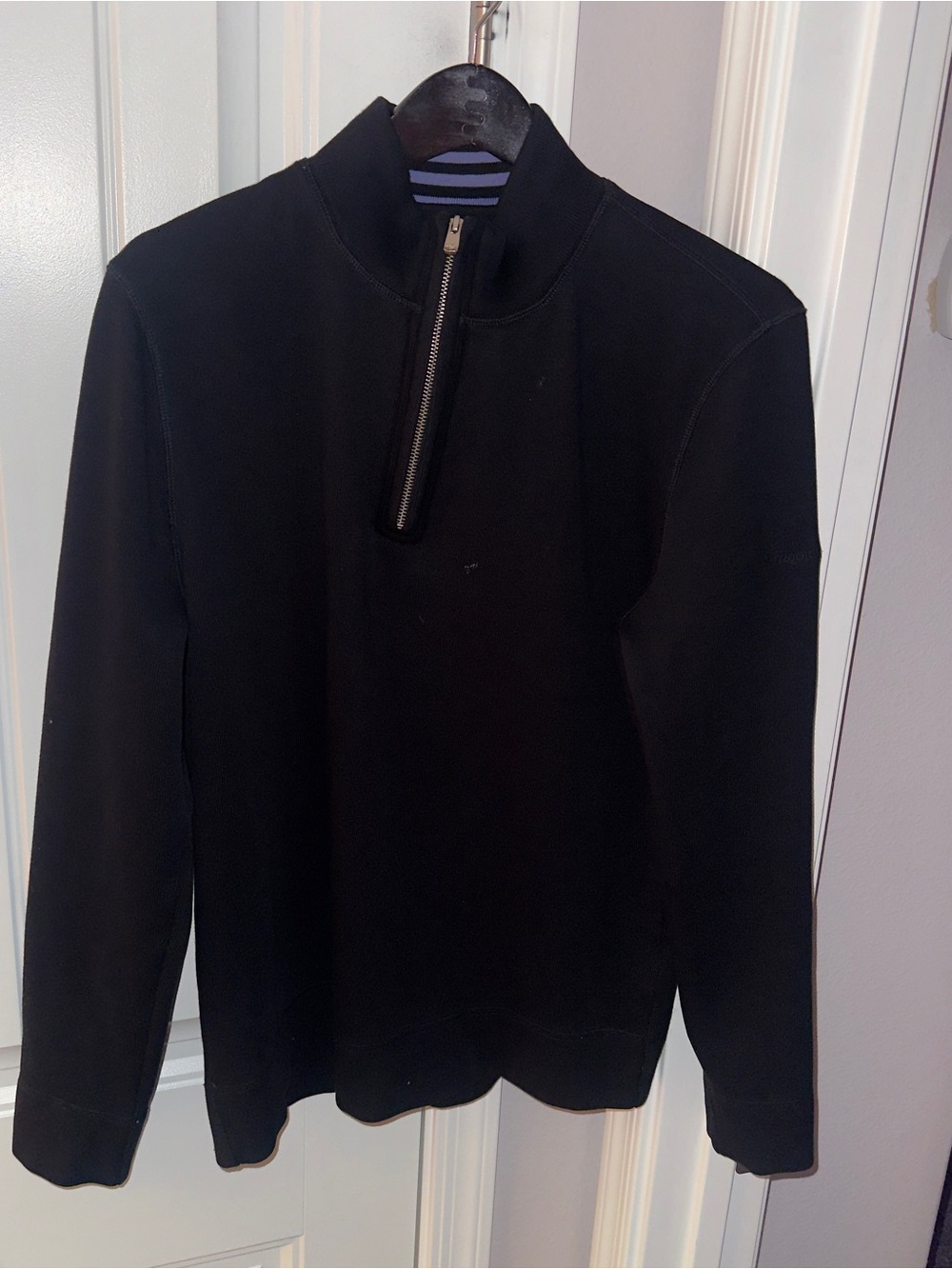 Façonnable Men’s Black 1/4-Zip Pullover – Size Medium